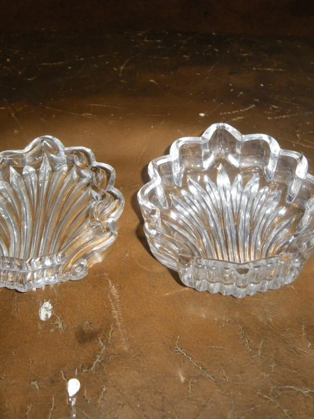 Vintage Small Glass Jewelry Trinket Knickknack Box